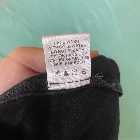 ‼️LA HEARTS DRESS - Picture 14 of 14